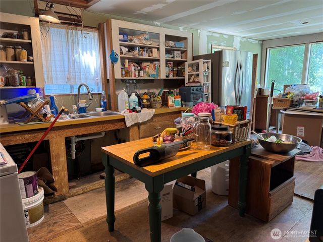 1831 S Forrest Street S, Westport, WA 98595