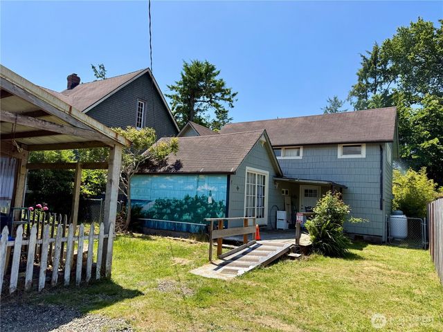 1831 S Forrest Street S, Westport, WA 98595