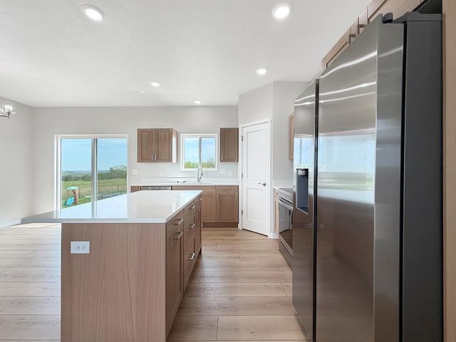 2301 Johnson St., Burlington, ND 58722