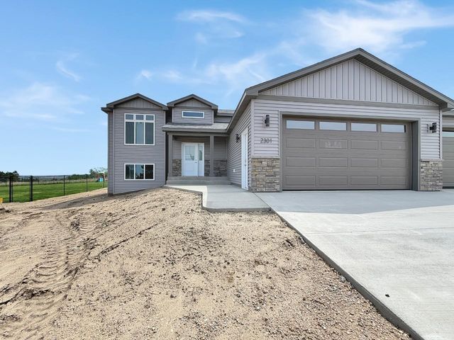 2301 Johnson St., Burlington, ND 58722