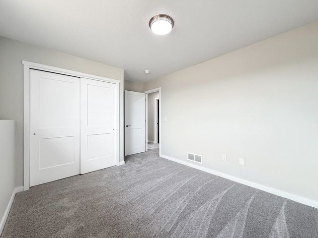 2301 Johnson St., Burlington, ND 58722