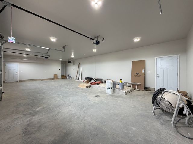 2301 Johnson St., Burlington, ND 58722