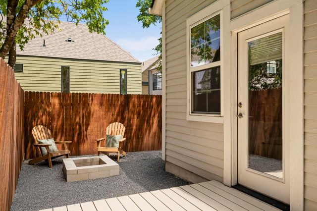 1176 Lott Ave, Austin, TX 78721