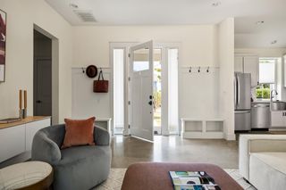 1176 Lott Ave, Austin, TX 78721