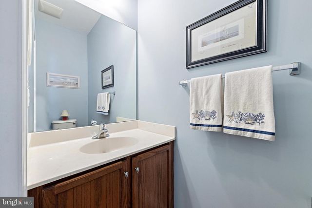 140 BRIARWOOD DR, Tuckerton, NJ 08087