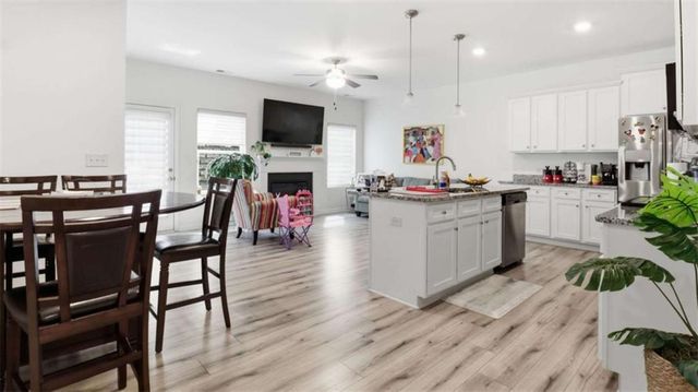 3643 Abbey Way, Gainesville, GA 30507