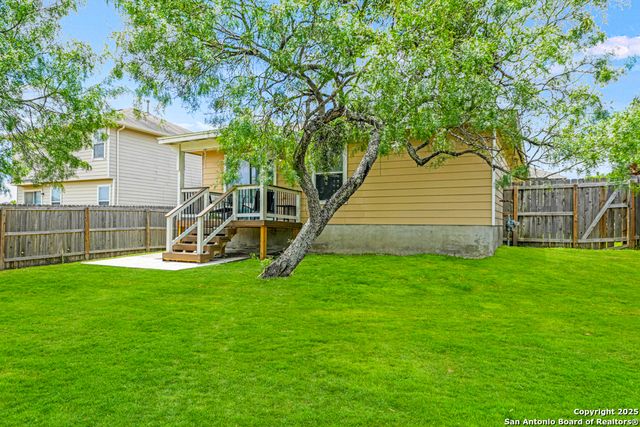 2718 Moon Rock, Converse, TX 78109