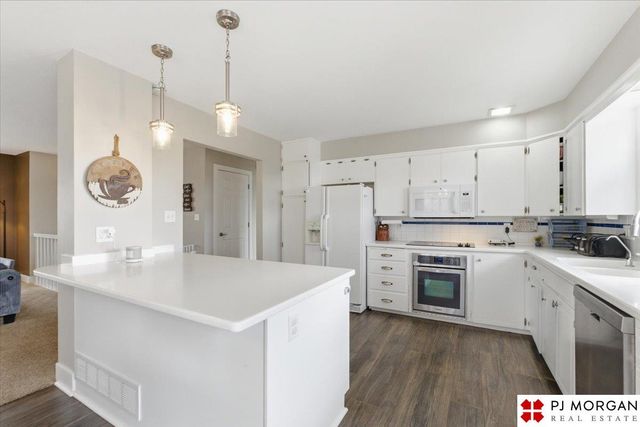 3083 College Drive, Blair, NE 68008