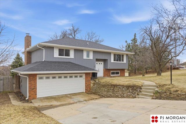 3083 College Drive, Blair, NE 68008