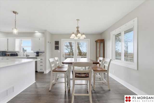 3083 College Drive, Blair, NE 68008