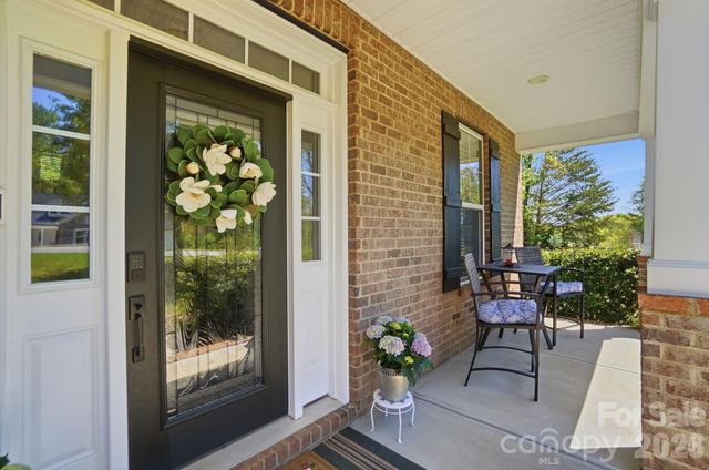 727 Misty Arbor Ford, Clover, SC 29710