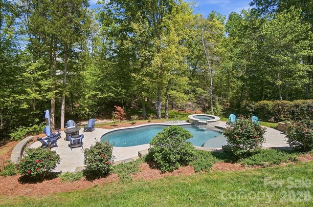 727 Misty Arbor Ford, Clover, SC 29710