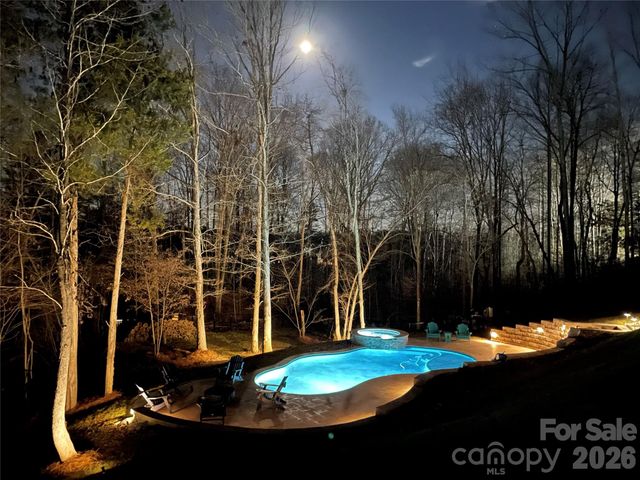 727 Misty Arbor Ford, Clover, SC 29710