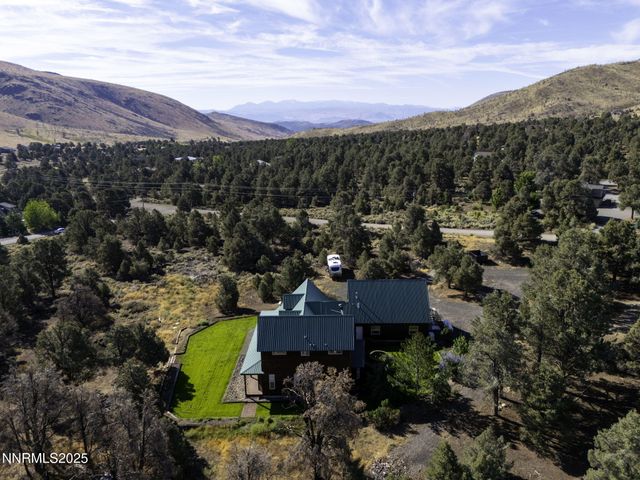 2988 Pine Valley Road, Gardnerville, NV 89410