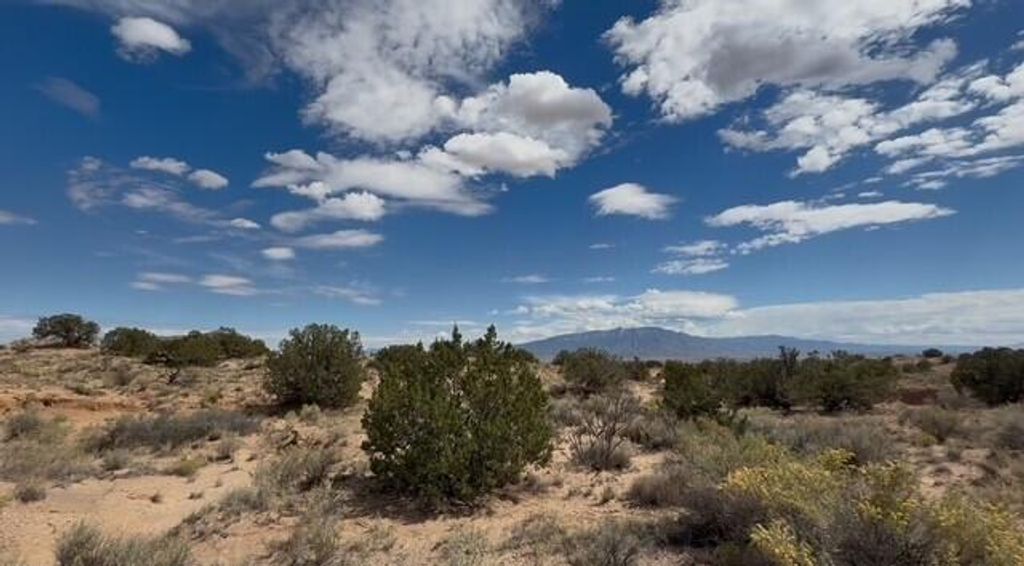 2403 Desert Zinnia Rd NE Road, Rio Rancho, NM 87144
