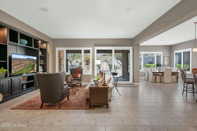 14077 N Bright Angel Trail, Marana, AZ 85658