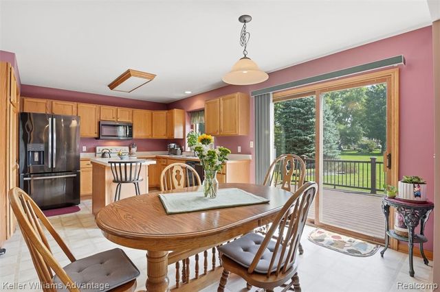 1480 Peppergrove Drive, Brighton, MI 48116
