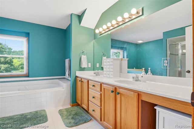 1480 Peppergrove Drive, Brighton, MI 48116