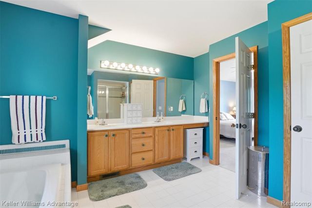 1480 Peppergrove Drive, Brighton, MI 48116