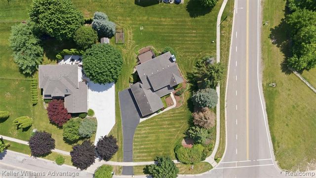 1480 Peppergrove Drive, Brighton, MI 48116