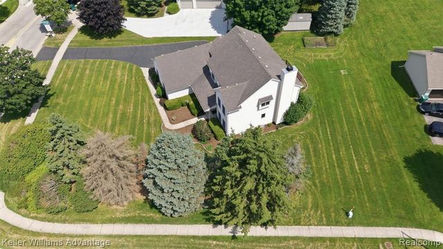 1480 Peppergrove Drive, Brighton, MI 48116