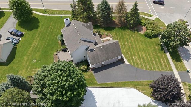 1480 Peppergrove Drive, Brighton, MI 48116
