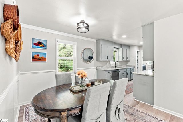 23 Lee Way, Taylors, SC 29687