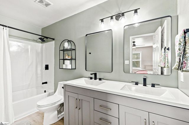 23 Lee Way, Taylors, SC 29687