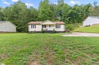 23 Lee Way, Taylors, SC 29687