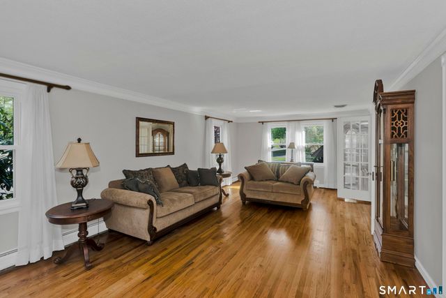 10 Cliffmount Drive, Bloomfield, CT 06002