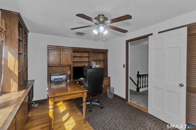 10 Cliffmount Drive, Bloomfield, CT 06002