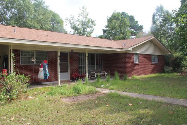 3296 hwy 278 E, Hope, AR 71801