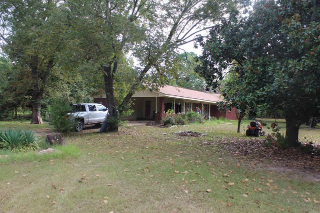 3296 hwy 278 E, Hope, AR 71801