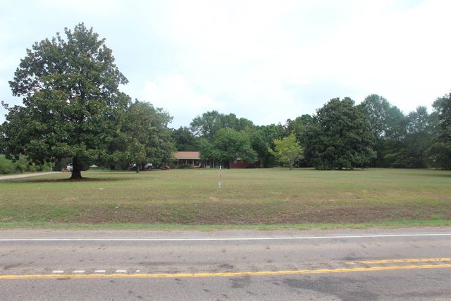 3296 hwy 278 E, Hope, AR 71801
