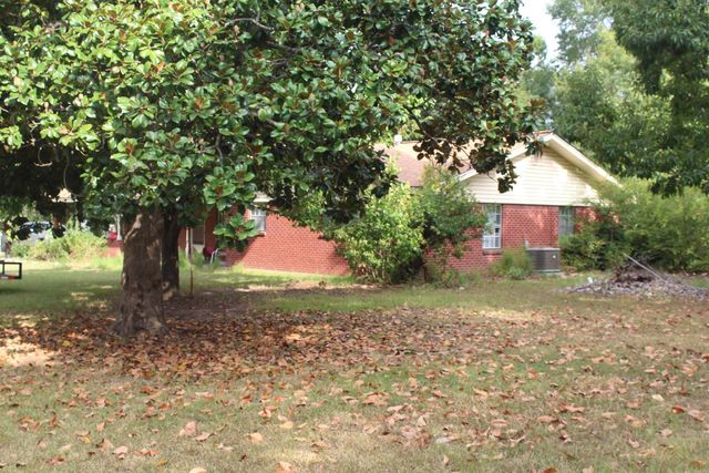 3296 hwy 278 E, Hope, AR 71801