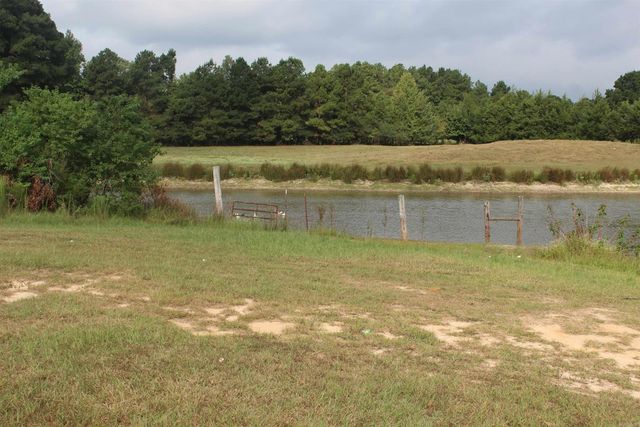 3296 hwy 278 E, Hope, AR 71801