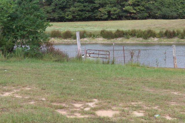 3296 hwy 278 E, Hope, AR 71801