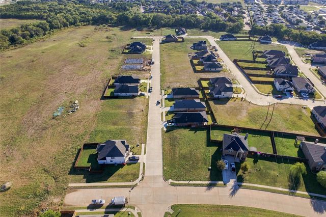 605 Parakeet Lane, Sherman, TX 75092