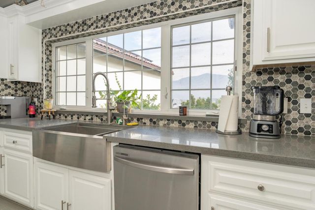 16605 Deer Creek Drive, Springville, CA 93265