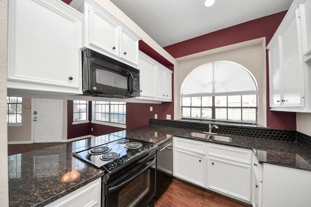 8888 Benning Drive 171, Houston, TX 77031