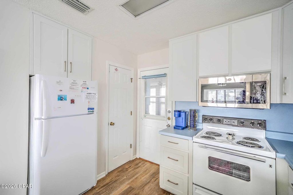 Image 13 of property listing at 154 Gulf Drive, Panama City Beach, FL 32408