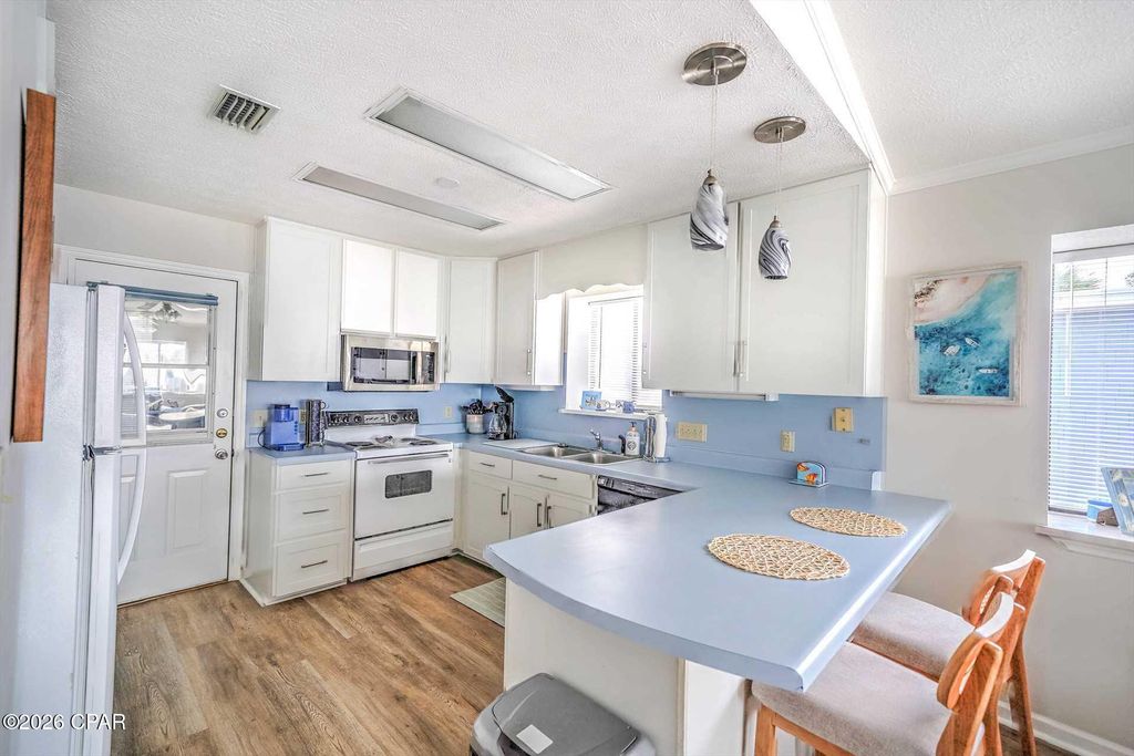 Image 15 of property listing at 154 Gulf Drive, Panama City Beach, FL 32408
