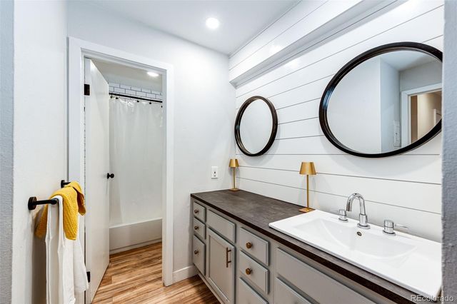 6455 E Bates Avenue 3-103, Denver, CO 80222