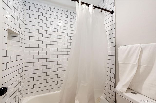 6455 E Bates Avenue 3-103, Denver, CO 80222