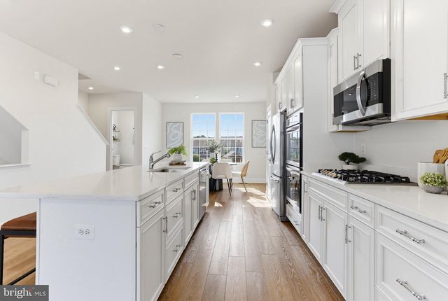 6310 BERKLEY BRIDGE PL, Haymarket, VA 20169