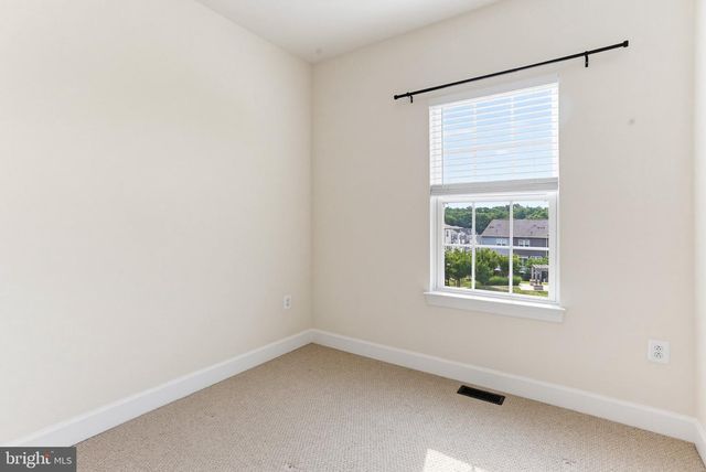 6310 BERKLEY BRIDGE PL, Haymarket, VA 20169