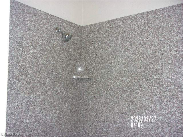 5440 River Glen Drive 382, Las Vegas, NV 89103