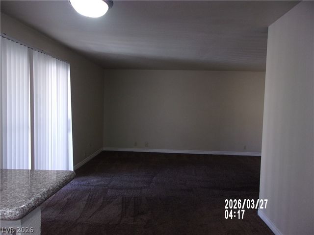 5440 River Glen Drive 382, Las Vegas, NV 89103