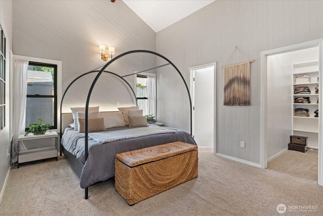 2404 Manorwood Drive SE, Puyallup, WA 98374