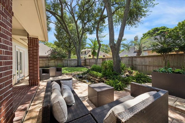 14830 Tumbling Falls Court, Houston, TX 77062